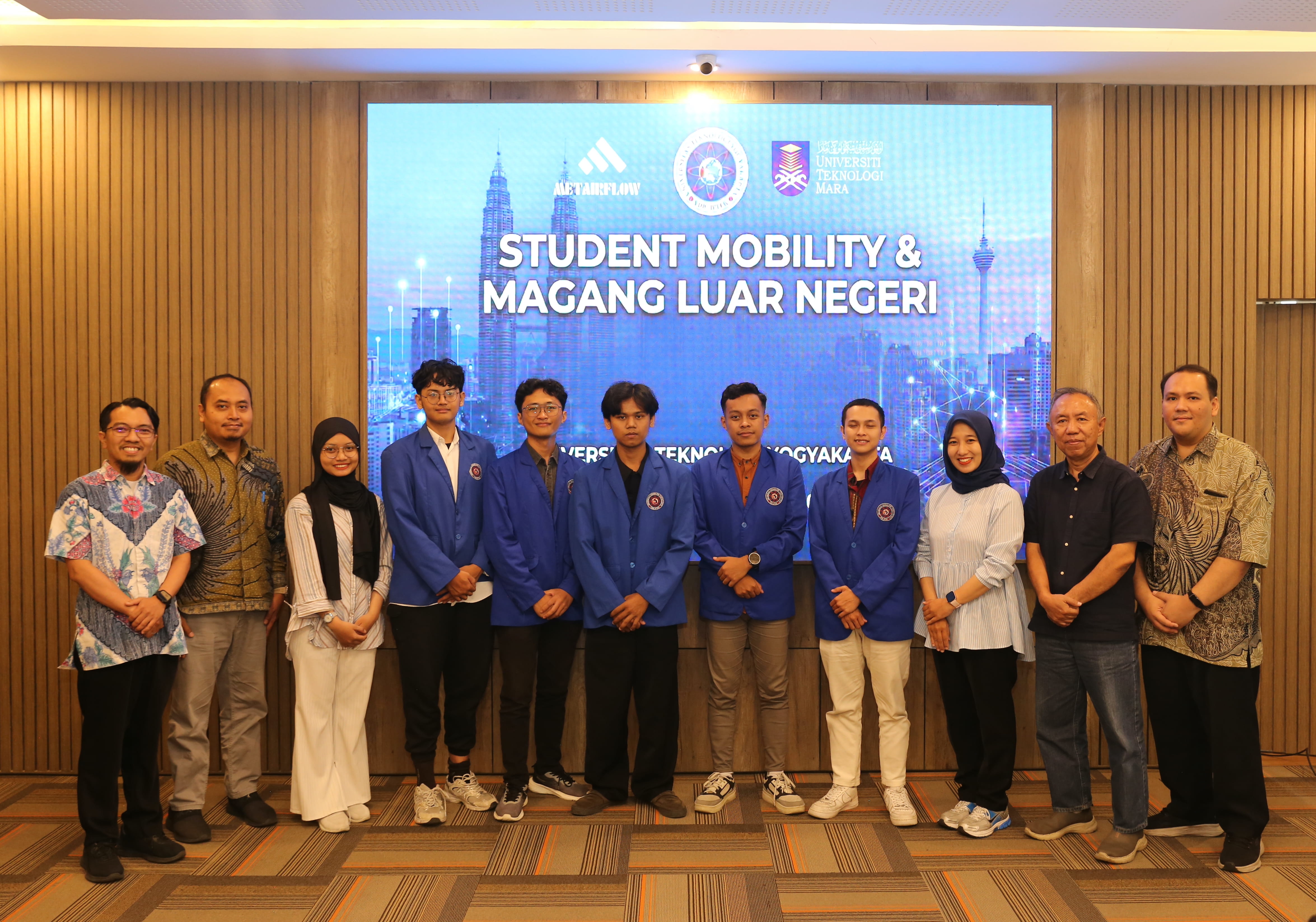 Universitas Teknologi Yogyakarta Kirim 5 Mahasiswa untuk Ikuti International Student Mobility Program dan Magang di Malaysia